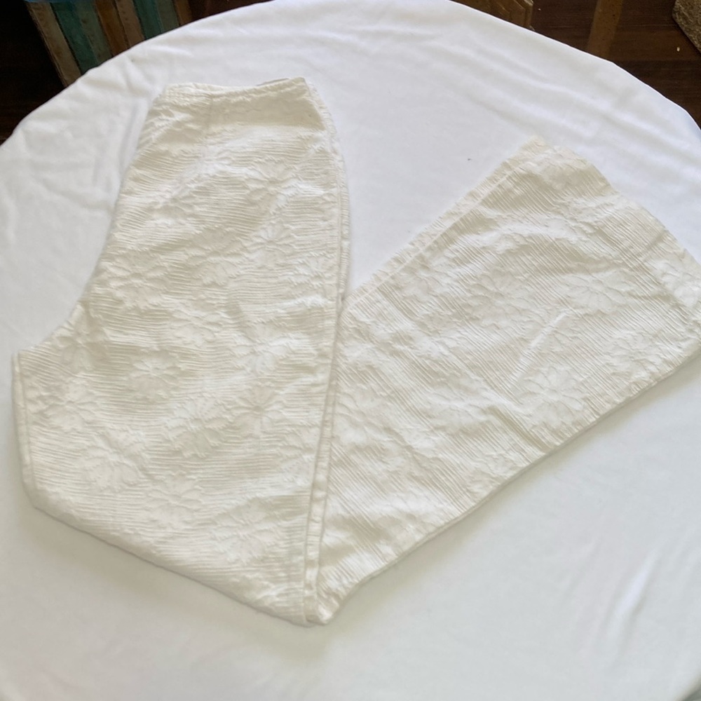 Retro Flower 70’s 🌸 Bell Bottom White Pants Unique design handmade pants